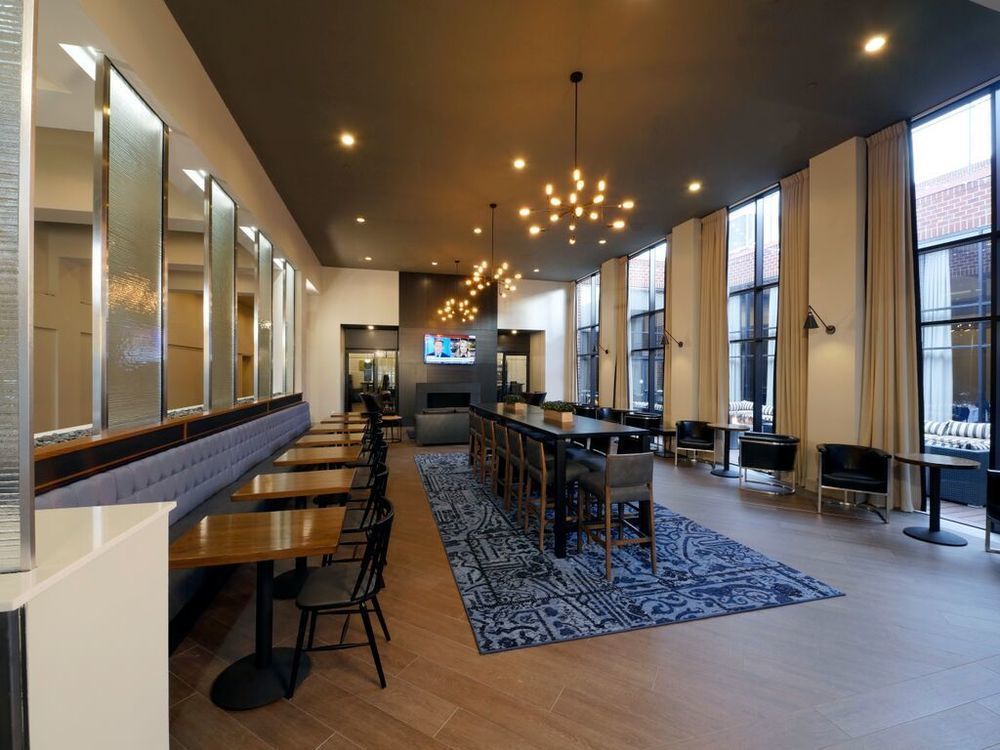 米兹蒂克希尔顿酒店 米斯蒂克 外观 照片